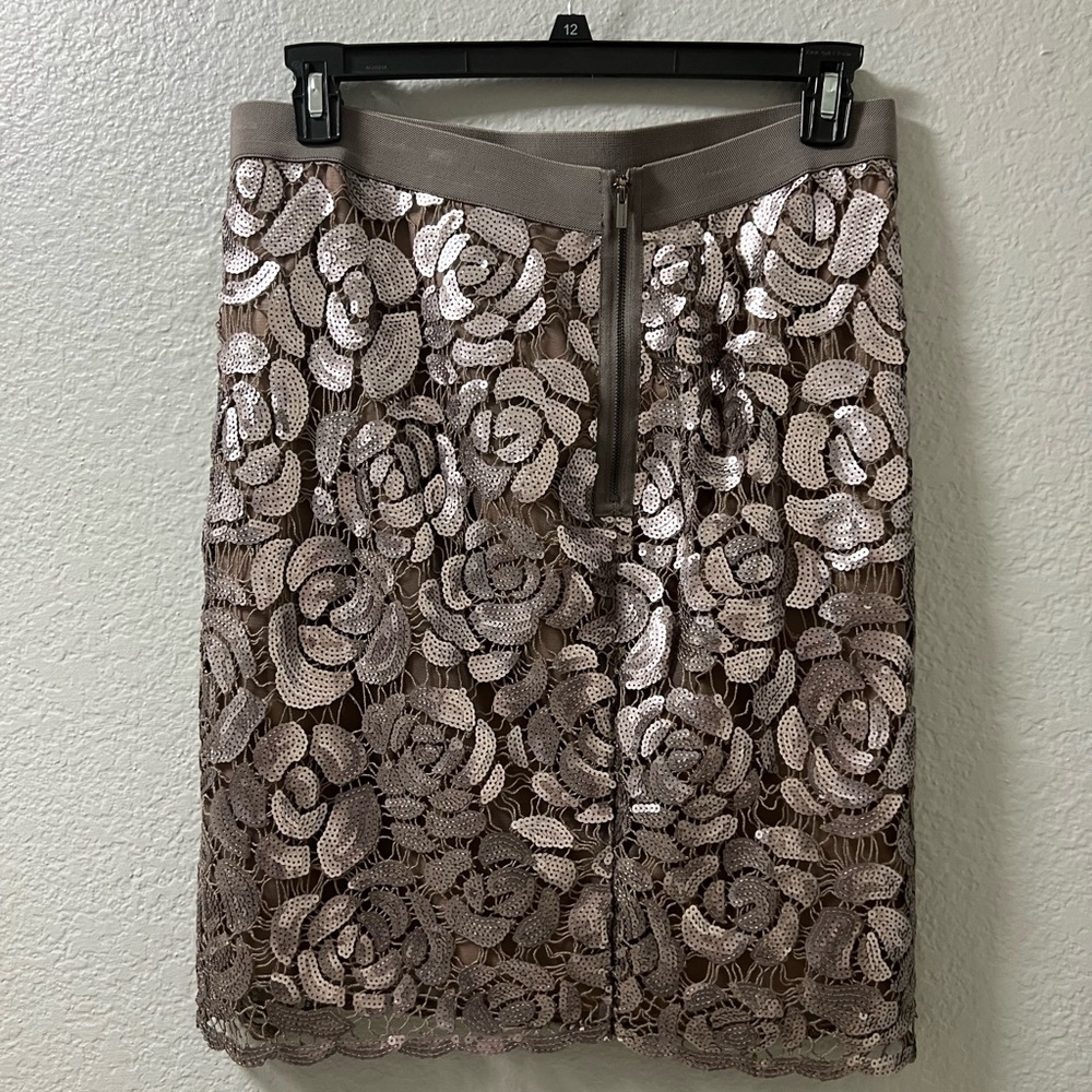 BCBGMaxAzria Floral Lace Pencil Skirt in Taupe - Picture 2 of 5